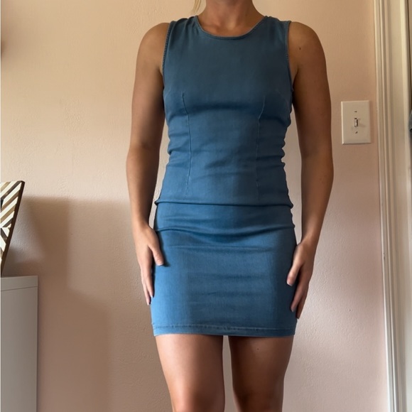 Backless Denim Mini Dress - Picture 2 of 10